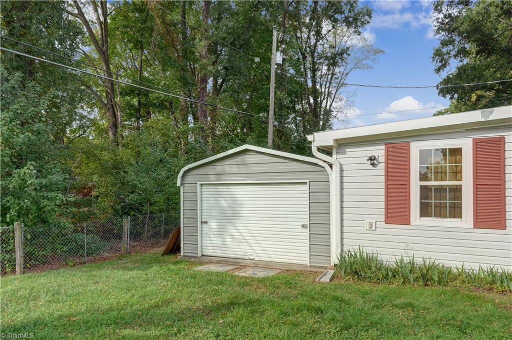 main property photo 48