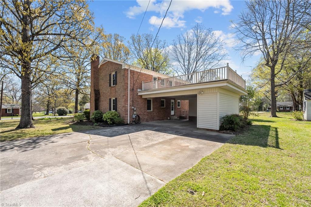 main property photo 43