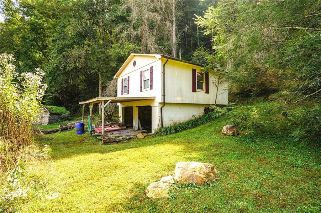 main property photo 15