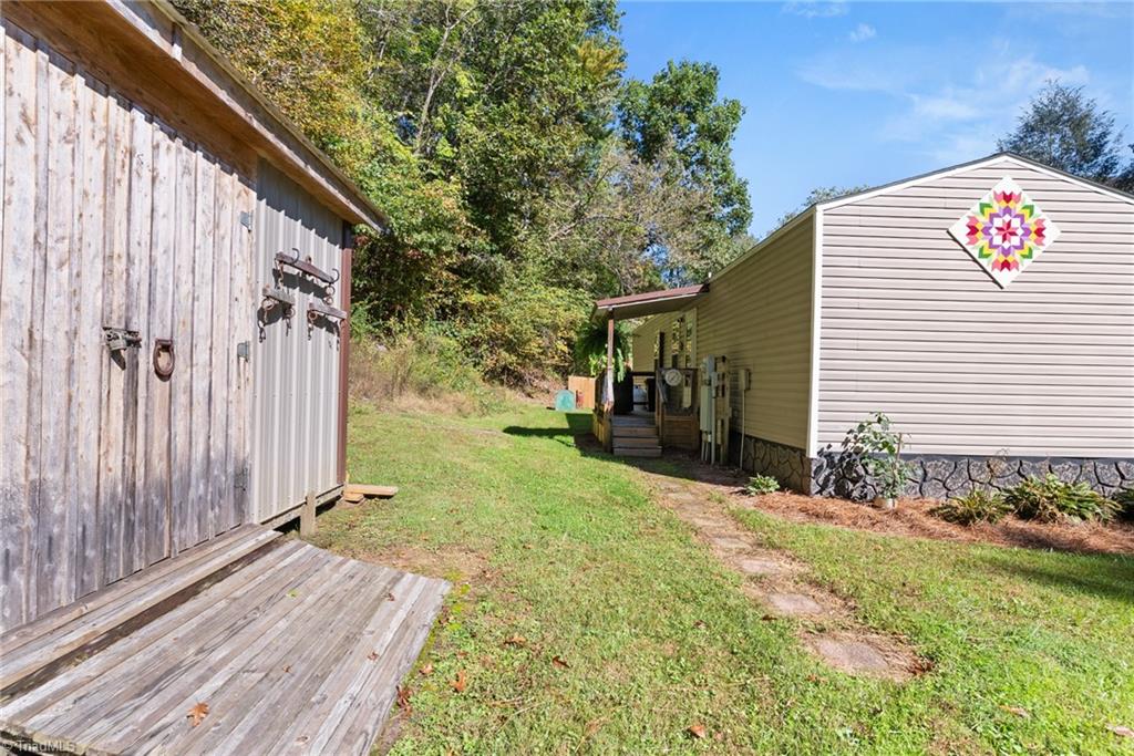 main property photo 30