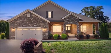 image of property with 3 Bed | 3 Bath | 2,611 Sqft