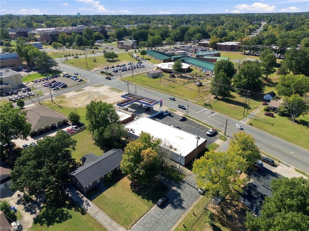 main property photo 44