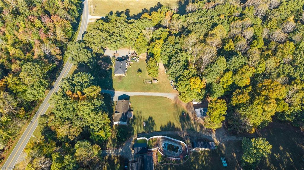 main property photo 43