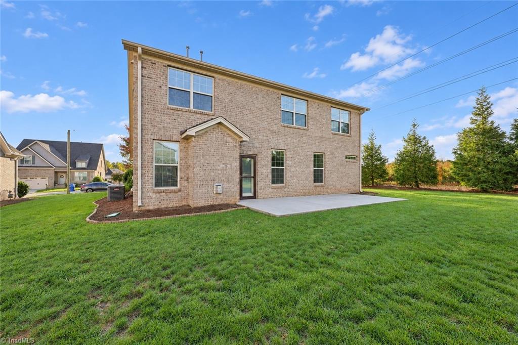 main property photo 14