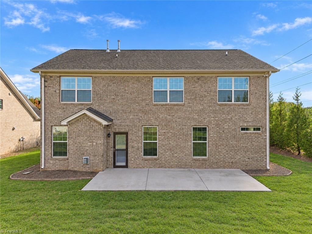 main property photo 40