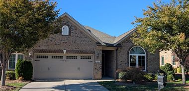 image of property with 3 Bed | 2 Bath | 1,904 Sqft