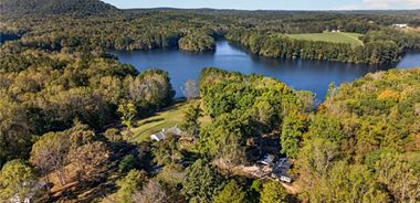 image of property with 2 Bed | 2 Bath | 1,559 Sqft