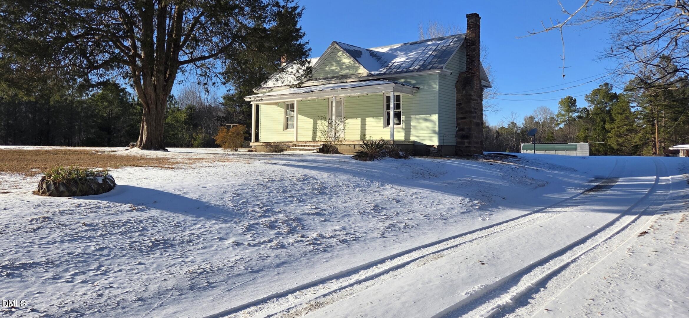 main property photo 18