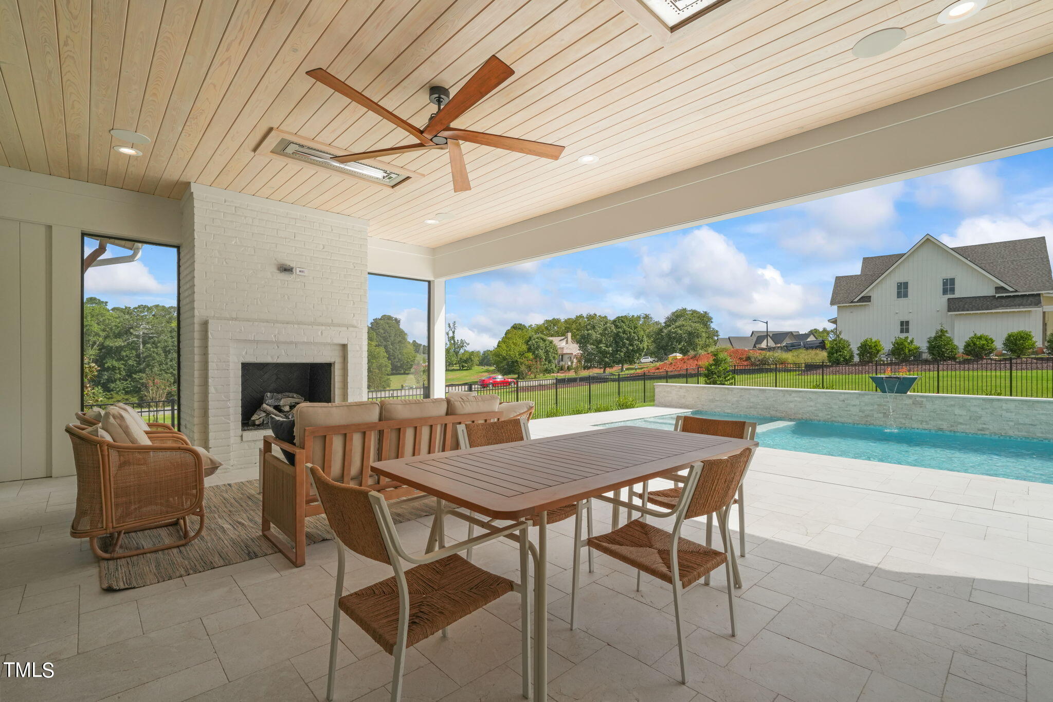 main property photo 60