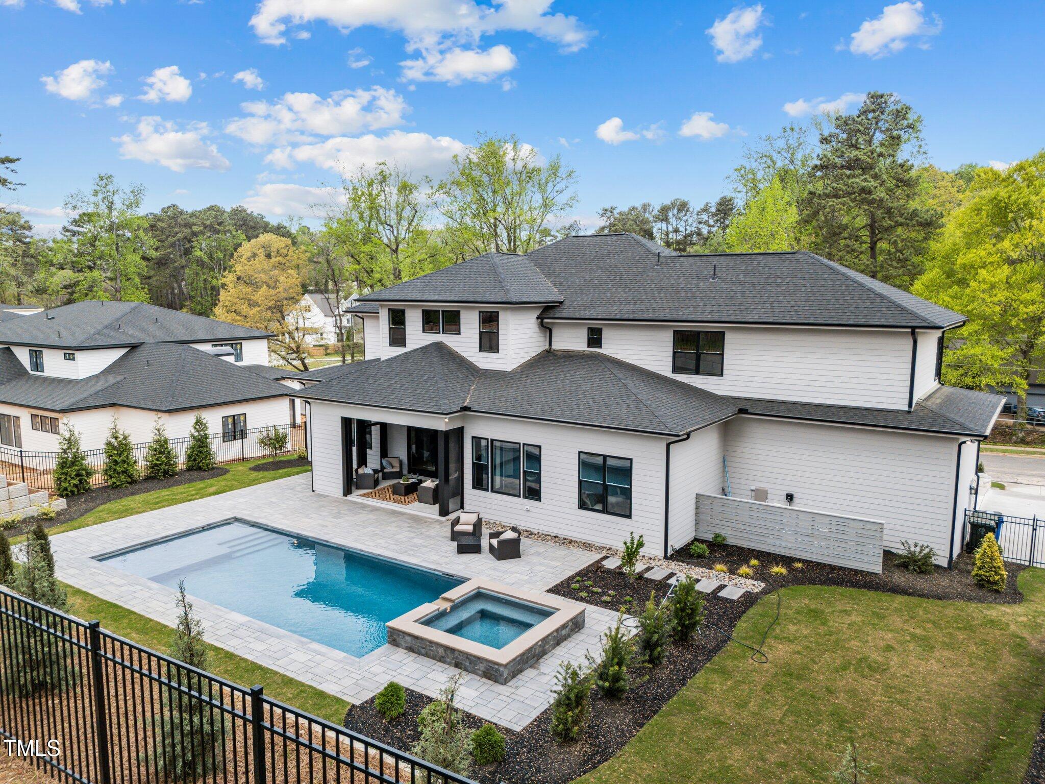 main property photo 58