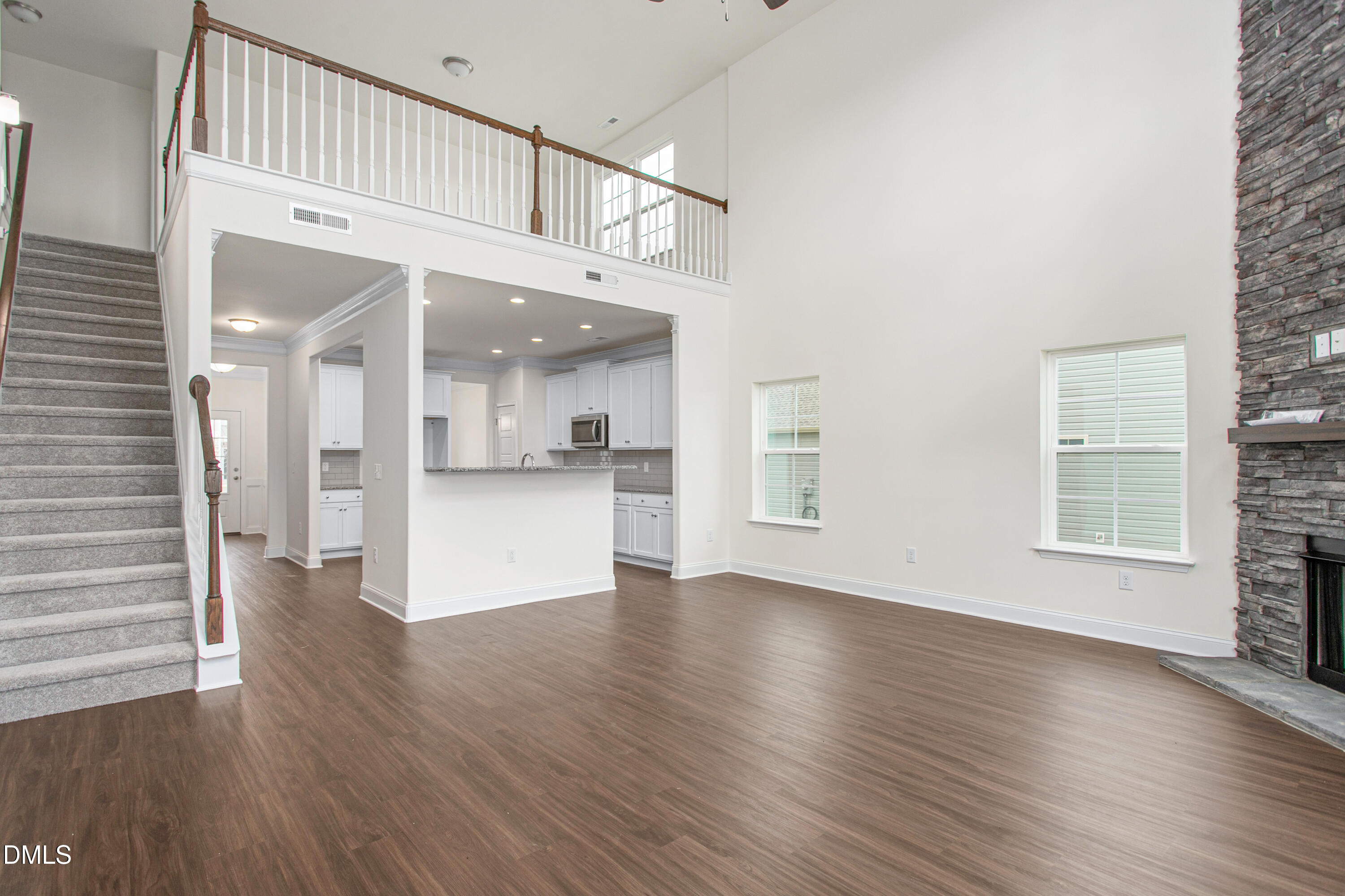 property viewer photo 14