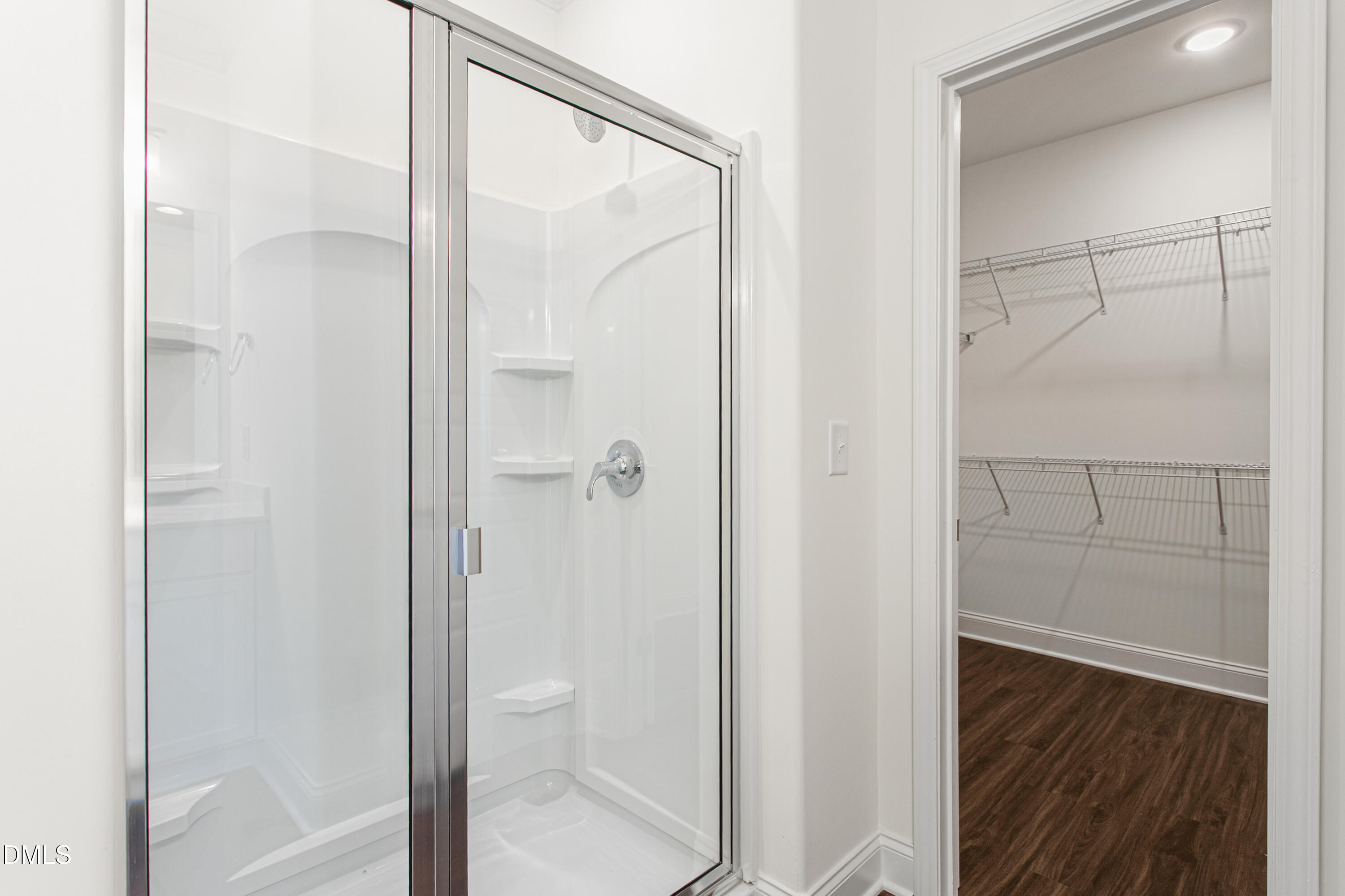 property viewer photo 19