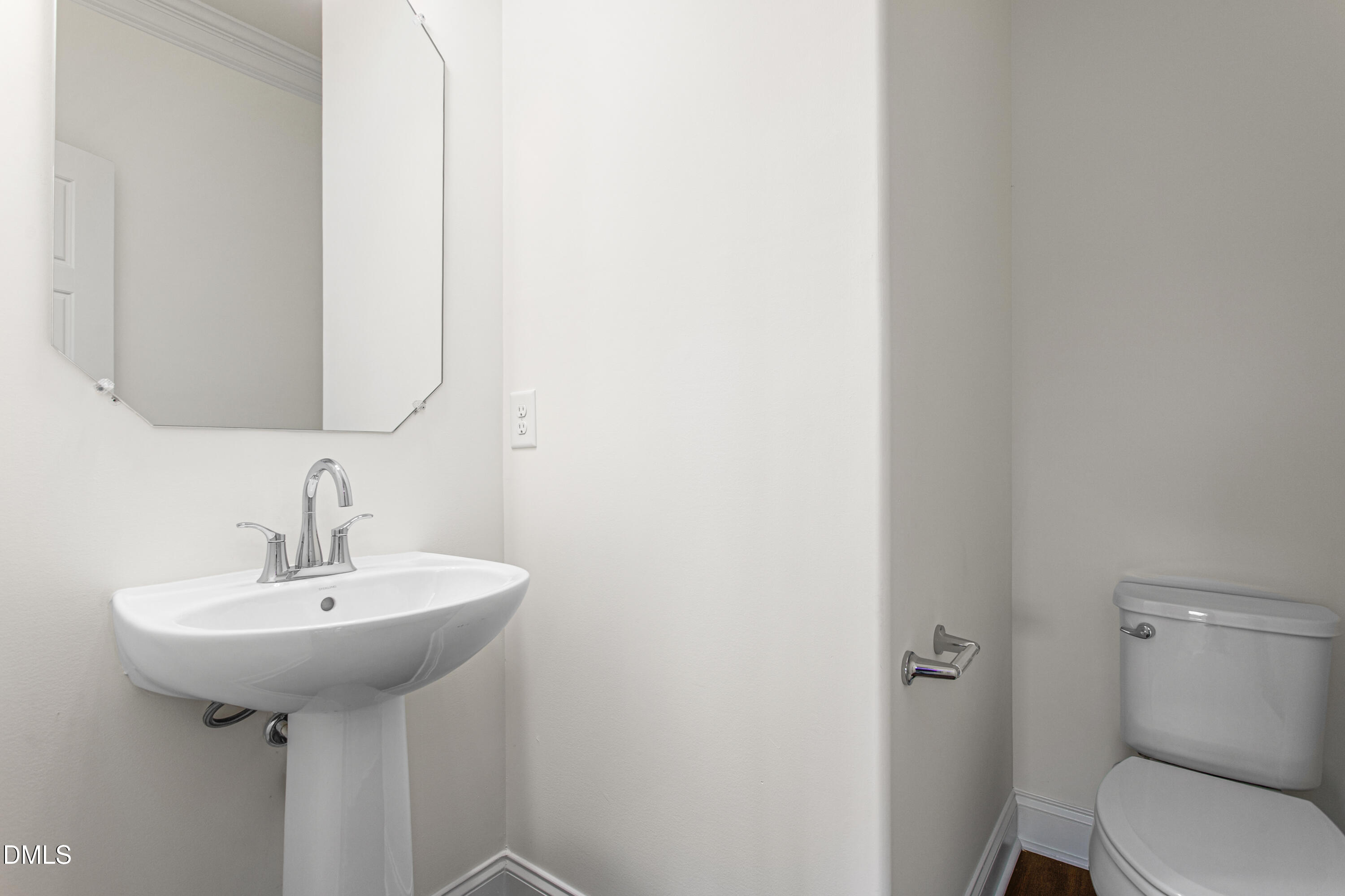 property viewer photo 21