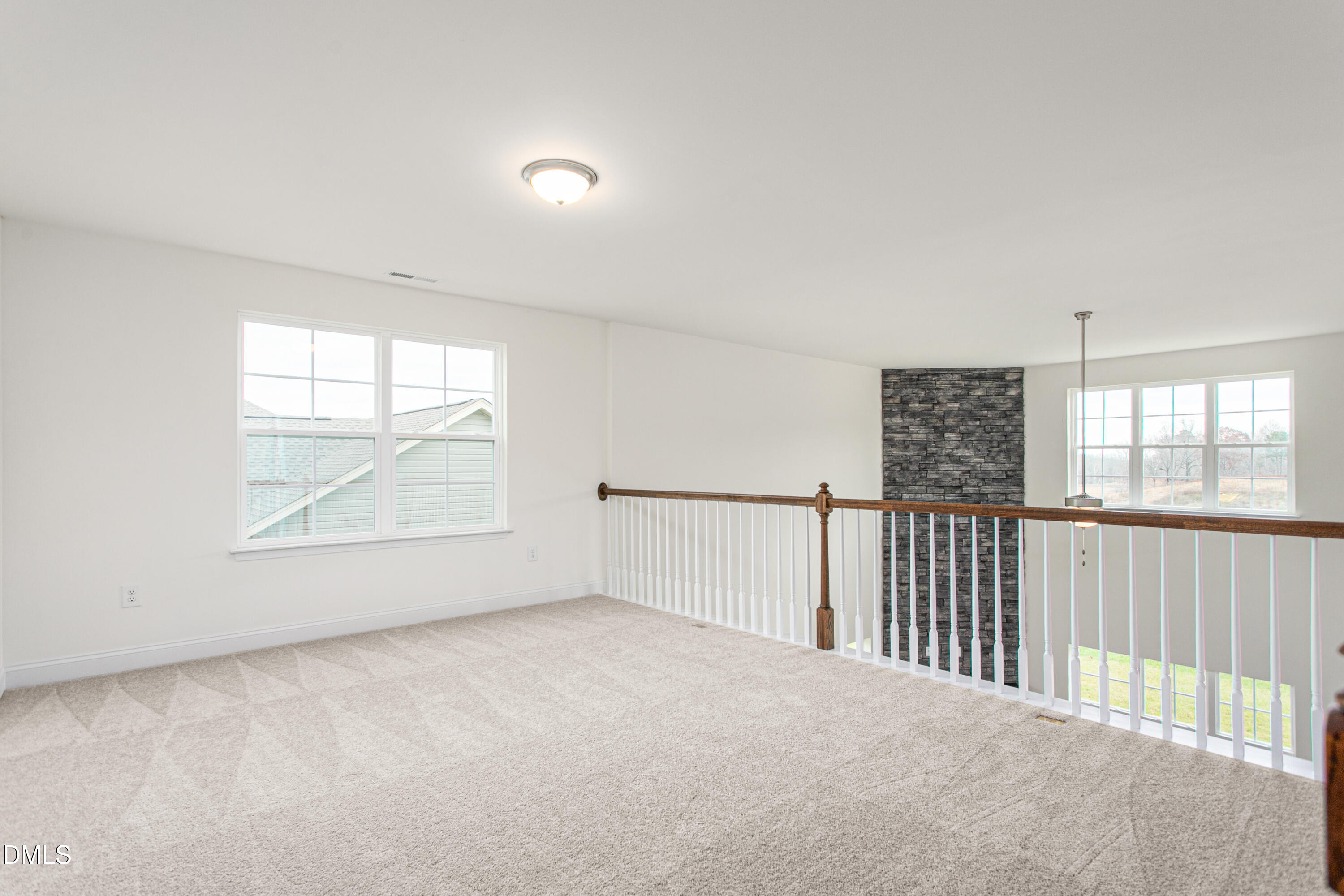 property viewer photo 22