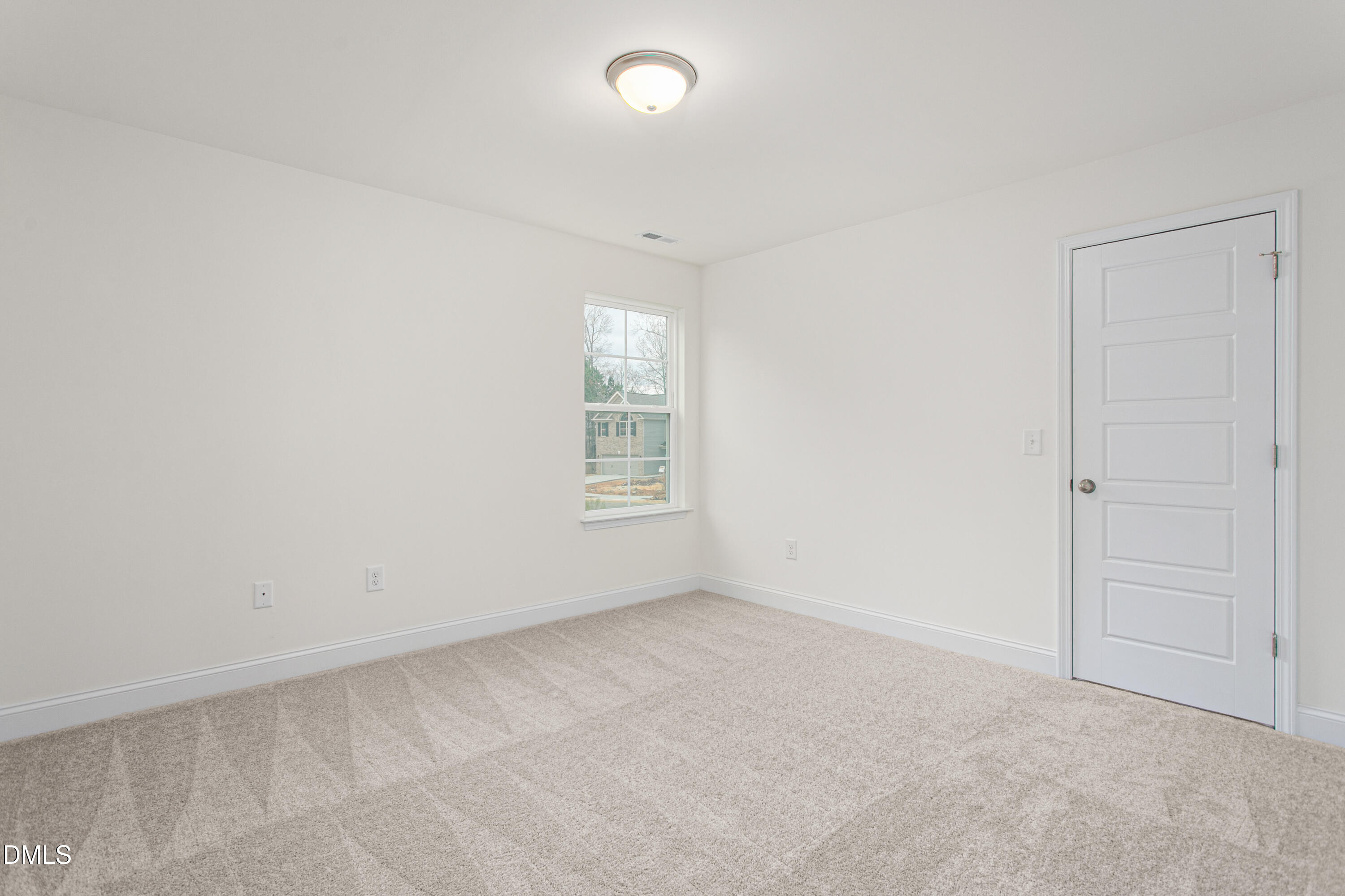 property viewer photo 27