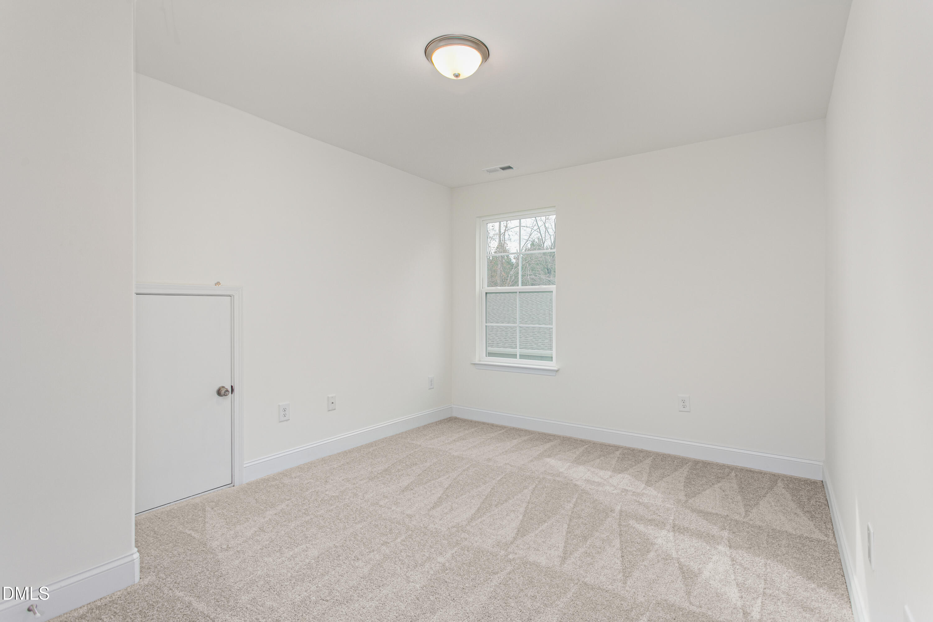 property viewer photo 30