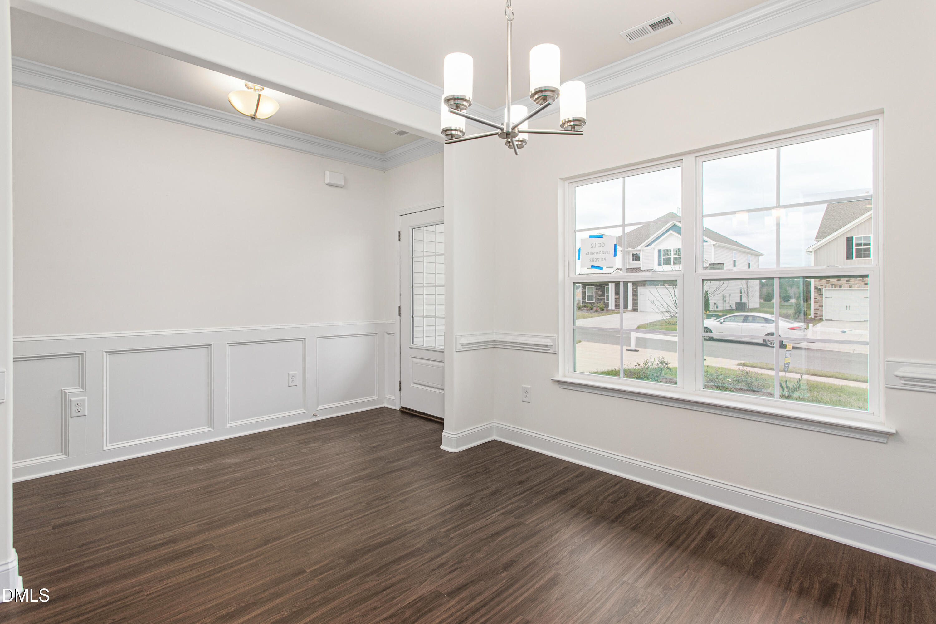 property viewer photo 6