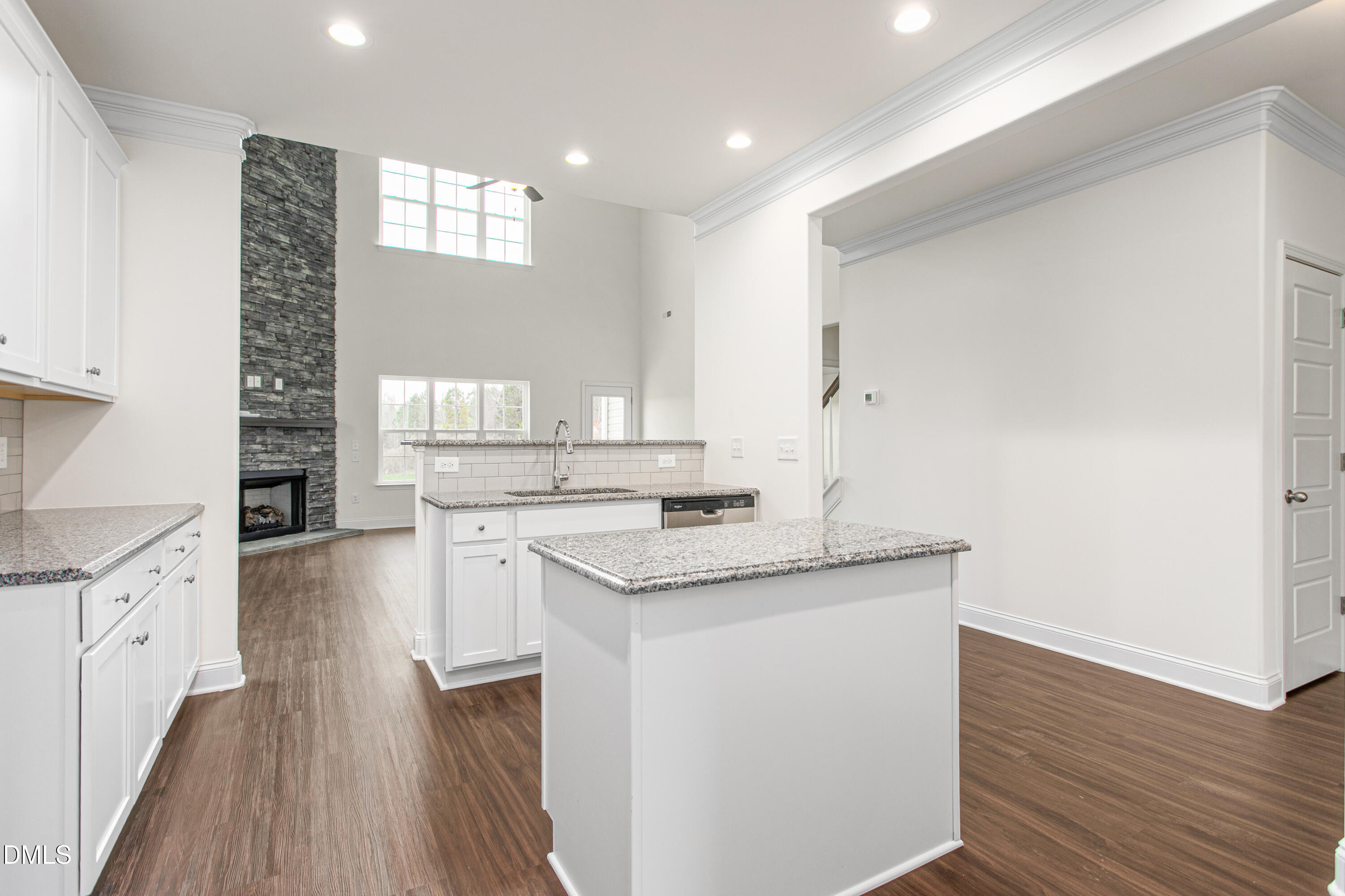 property viewer photo 9