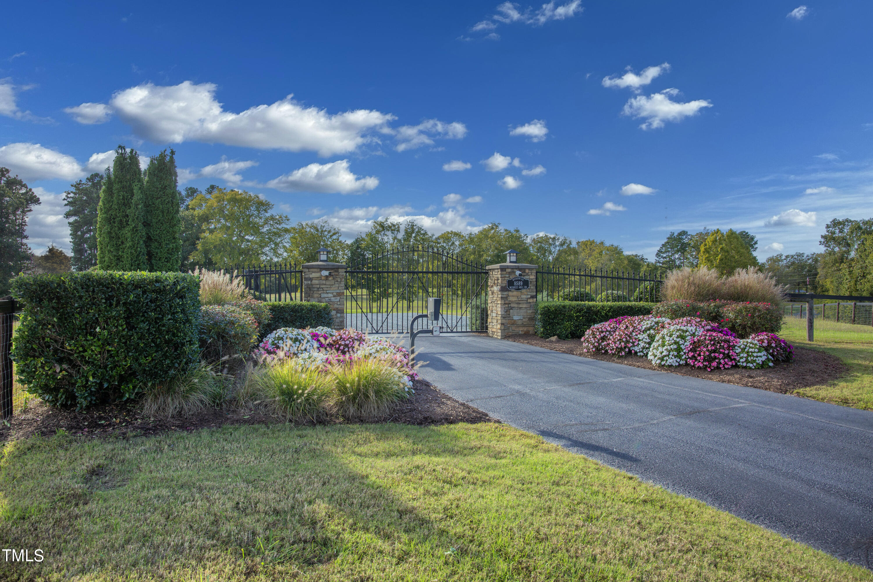 main property photo 89