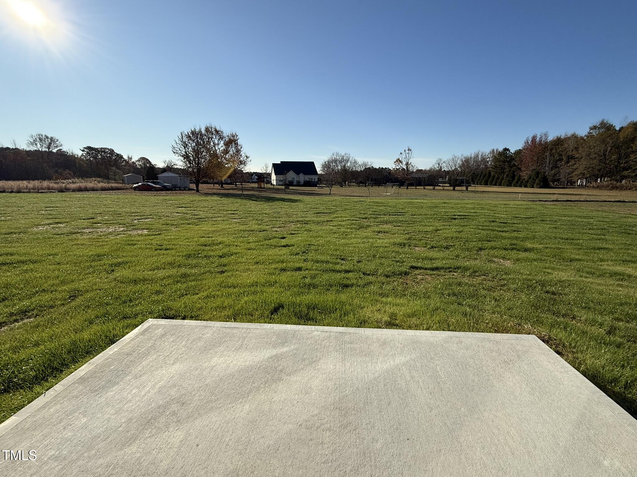 main property photo 19