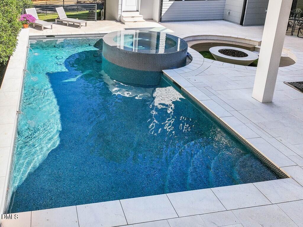 main property photo 75