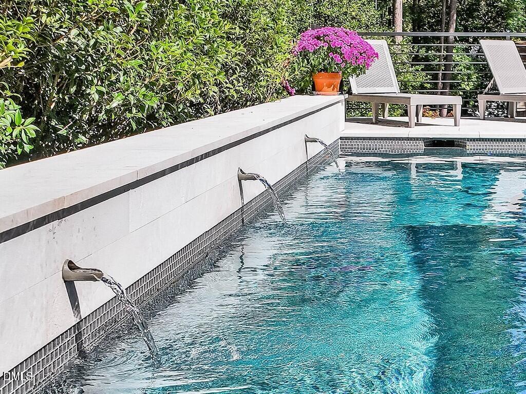 main property photo 76