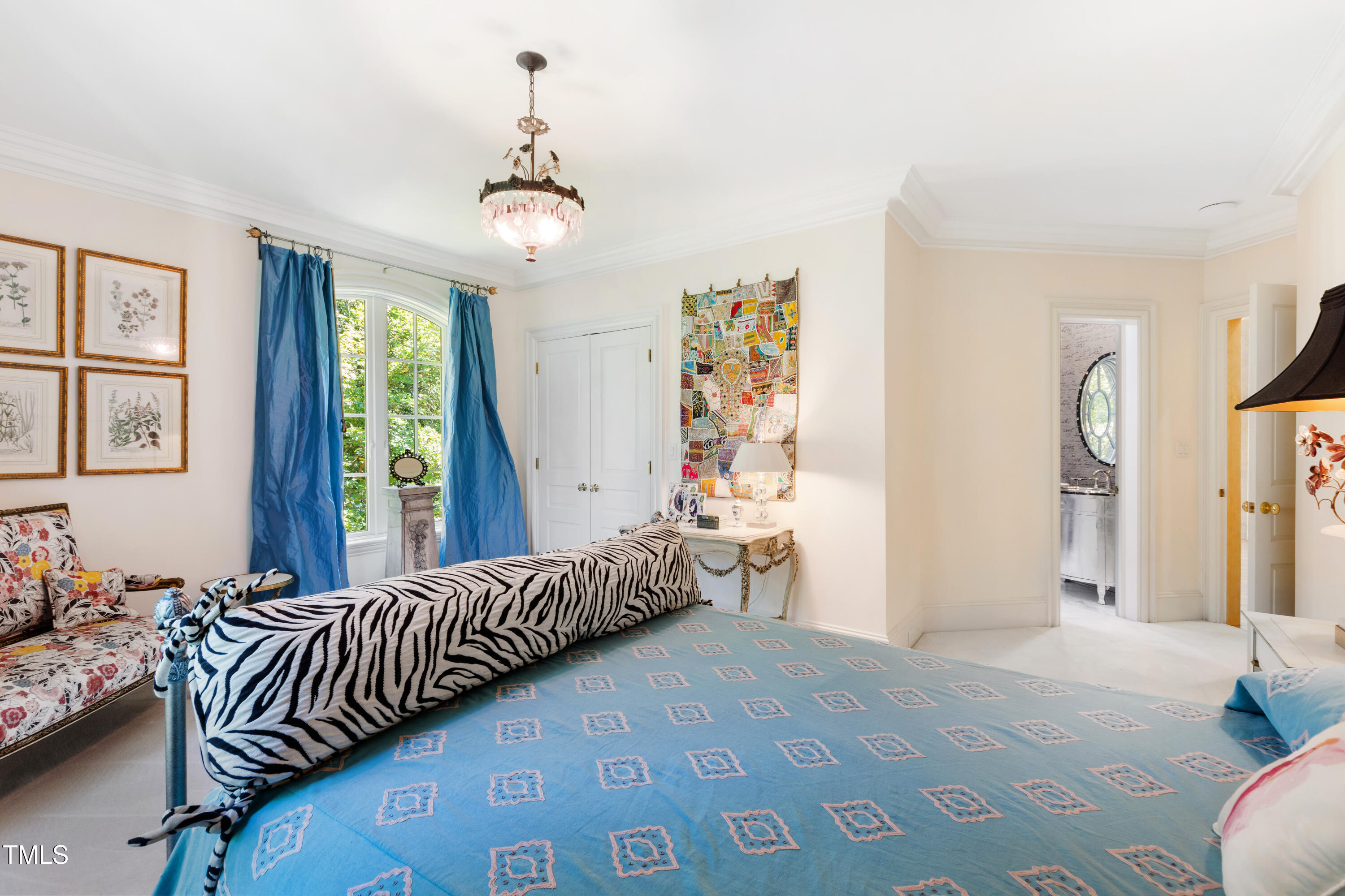 main property photo 48