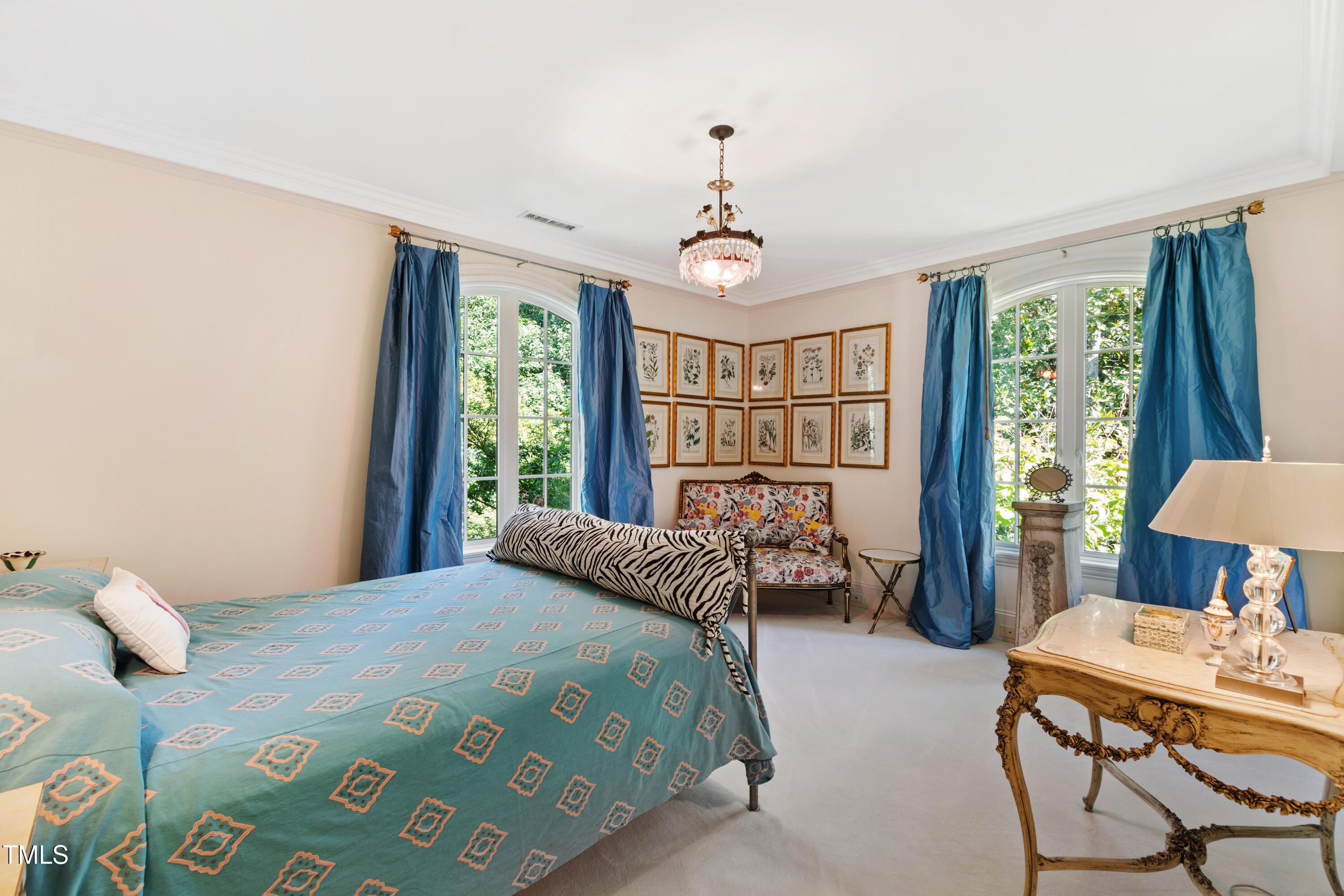 main property photo 49
