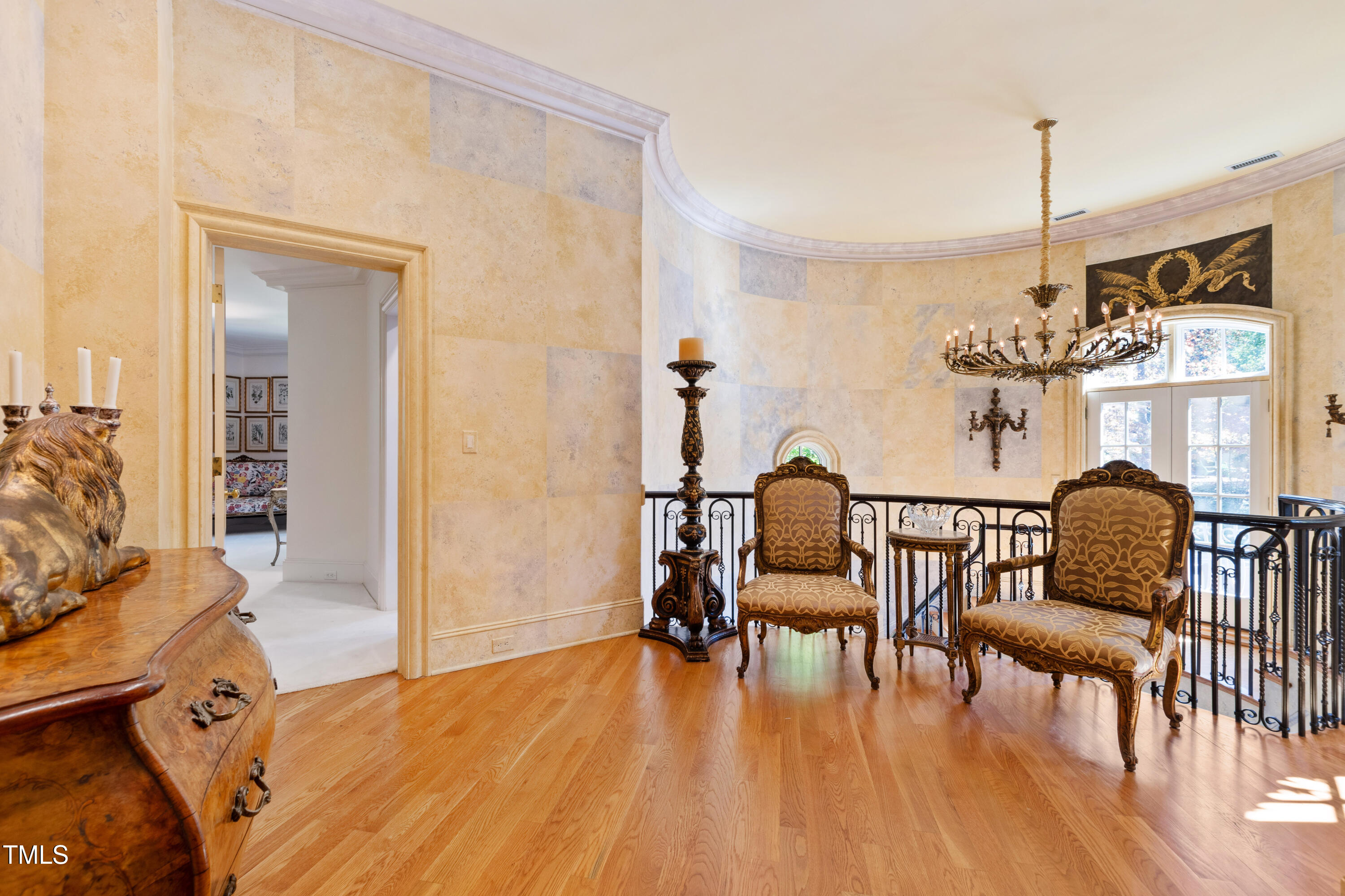main property photo 50