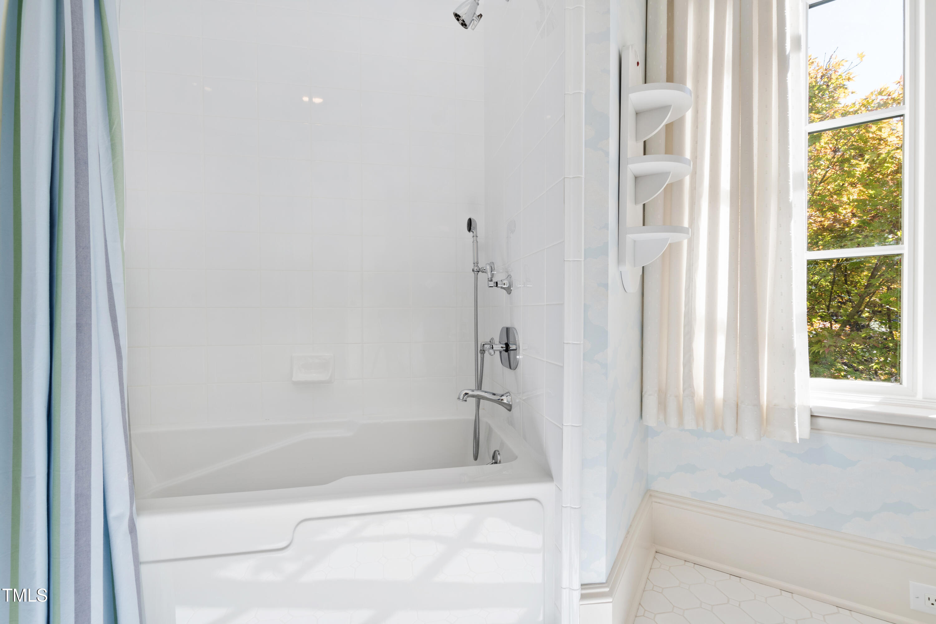 main property photo 65