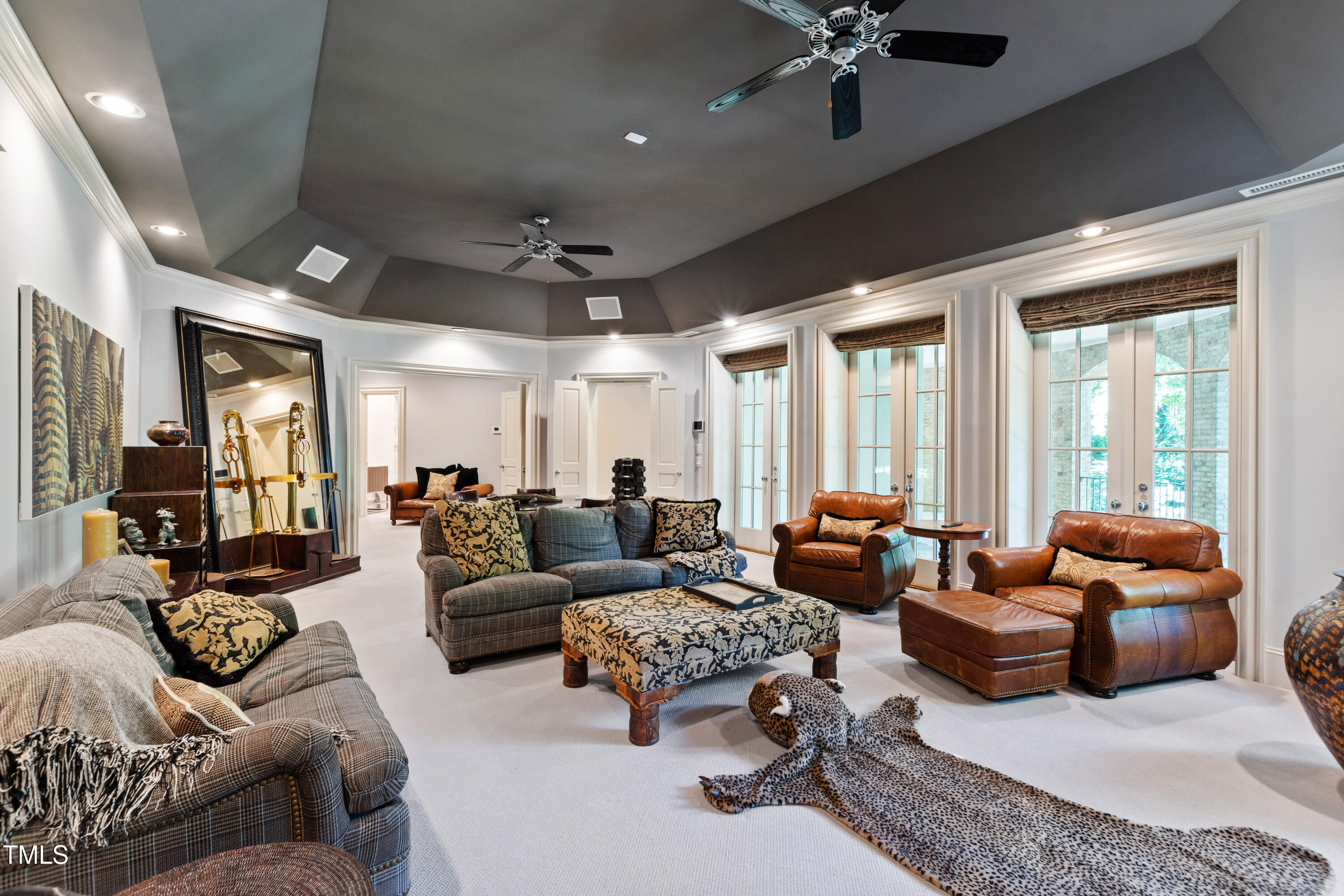 main property photo 79