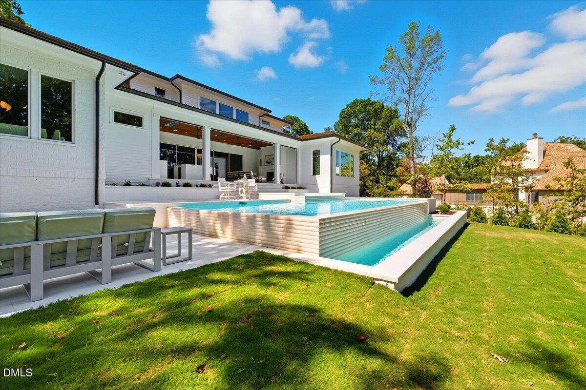 main property photo 76