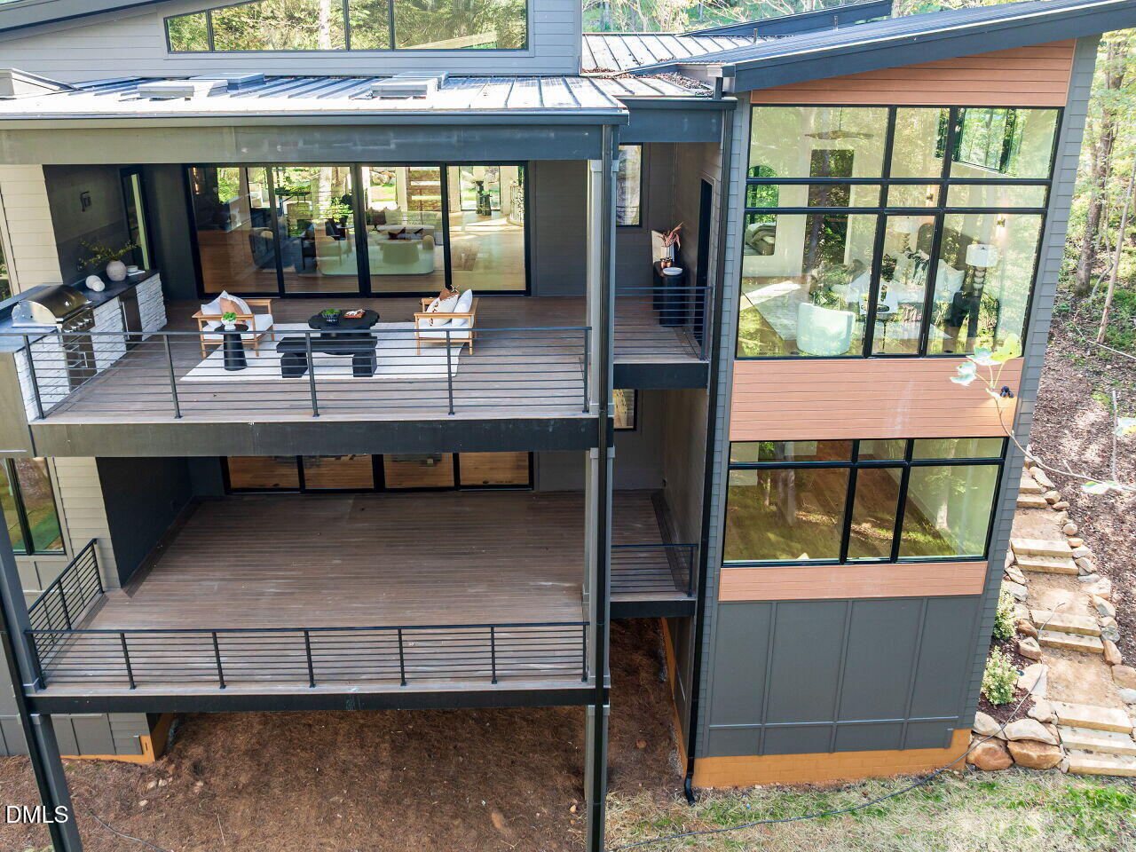 main property photo 59