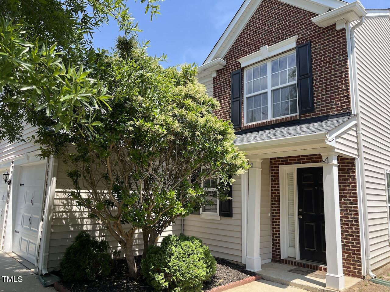property viewer photo 1