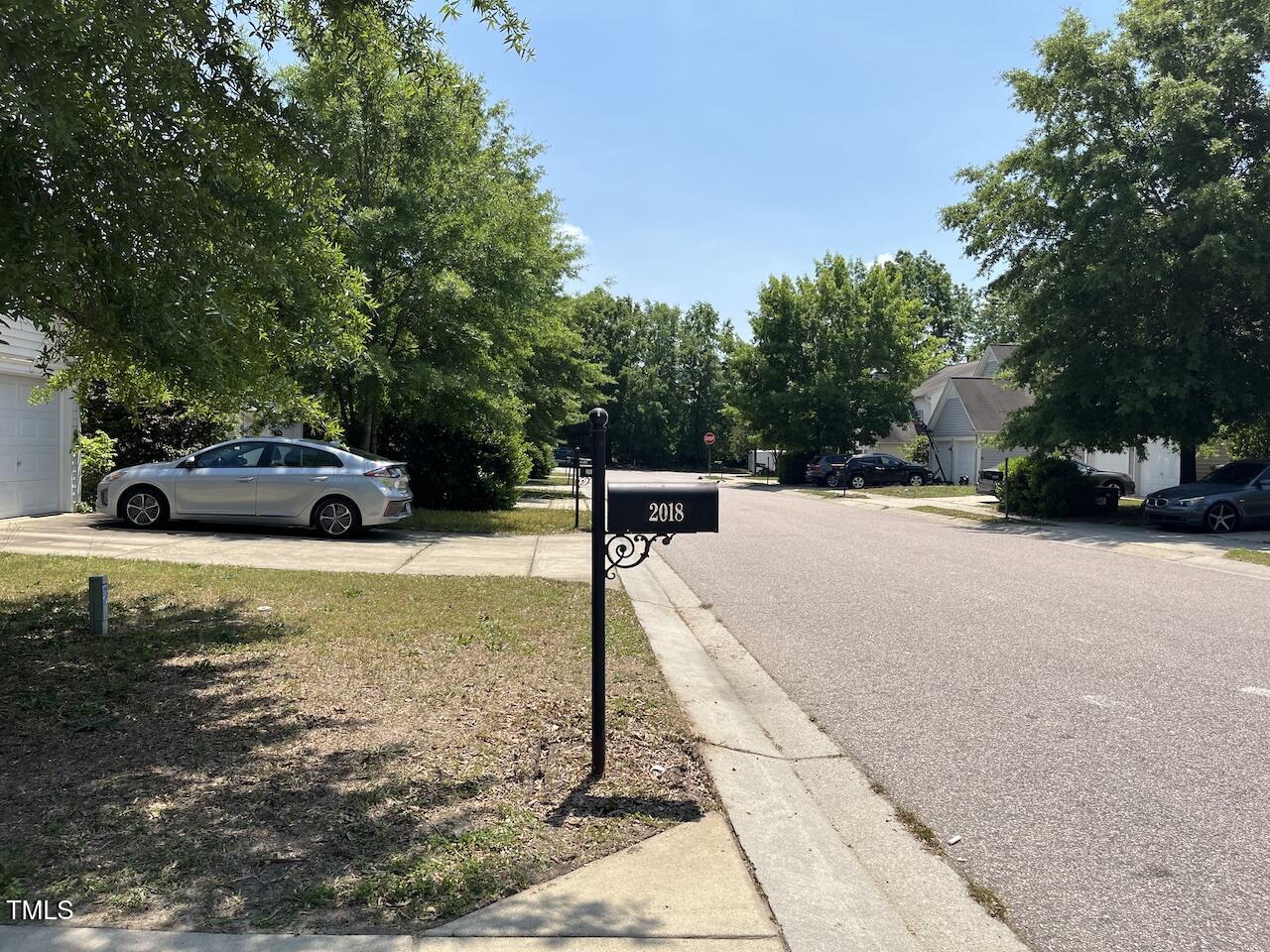 property viewer photo 23