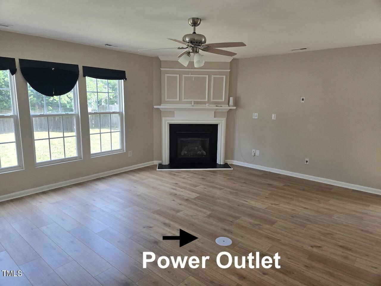 property viewer photo 7