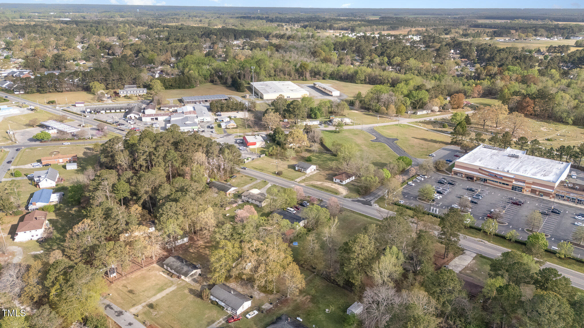 main property photo 4