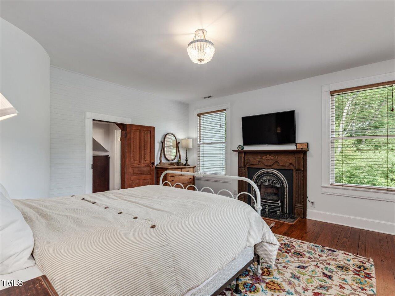 main property photo 67