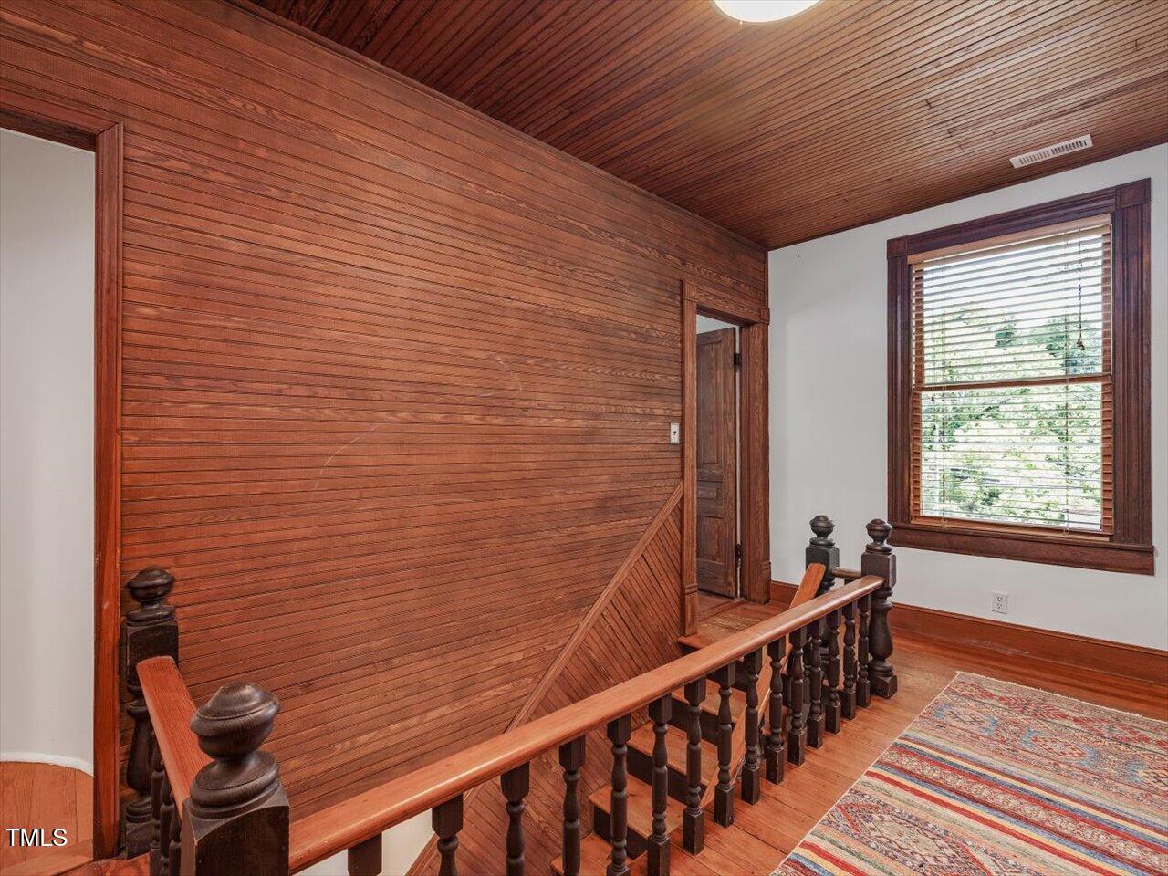 main property photo 74