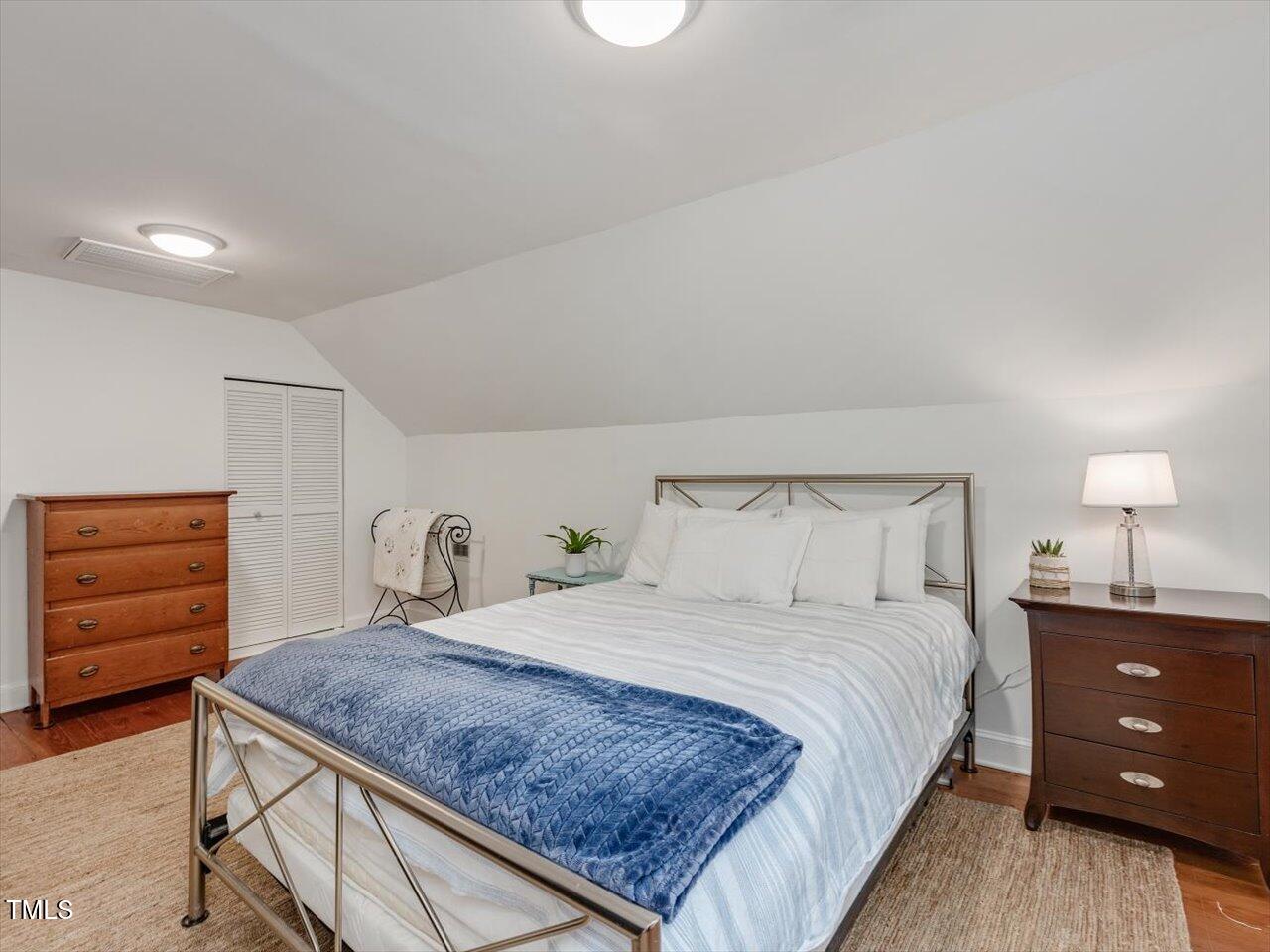 main property photo 81