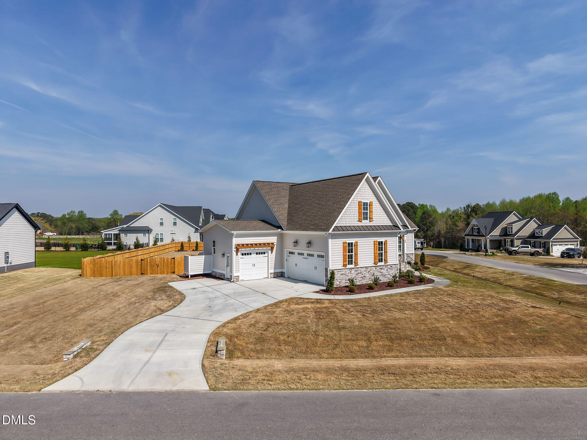main property photo 54