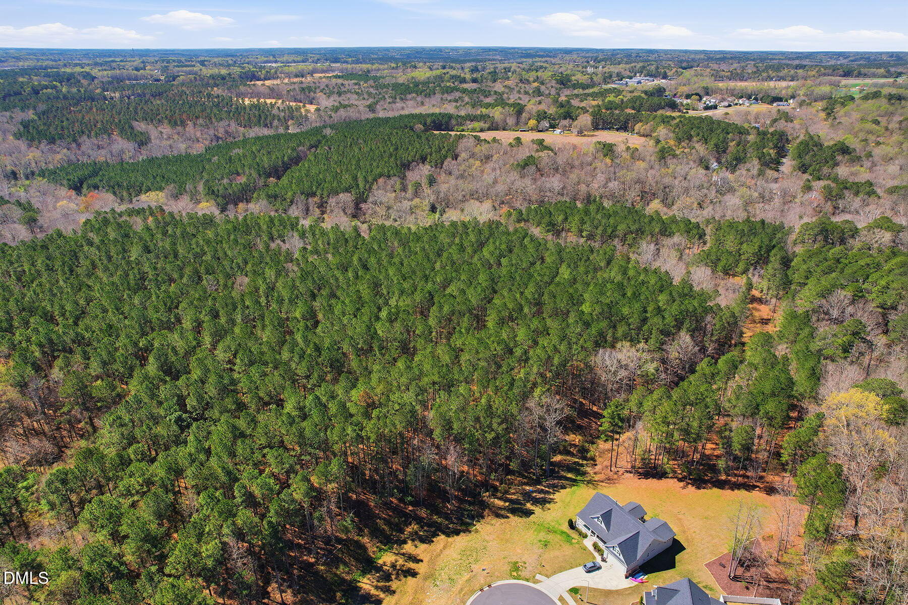 main property photo 9