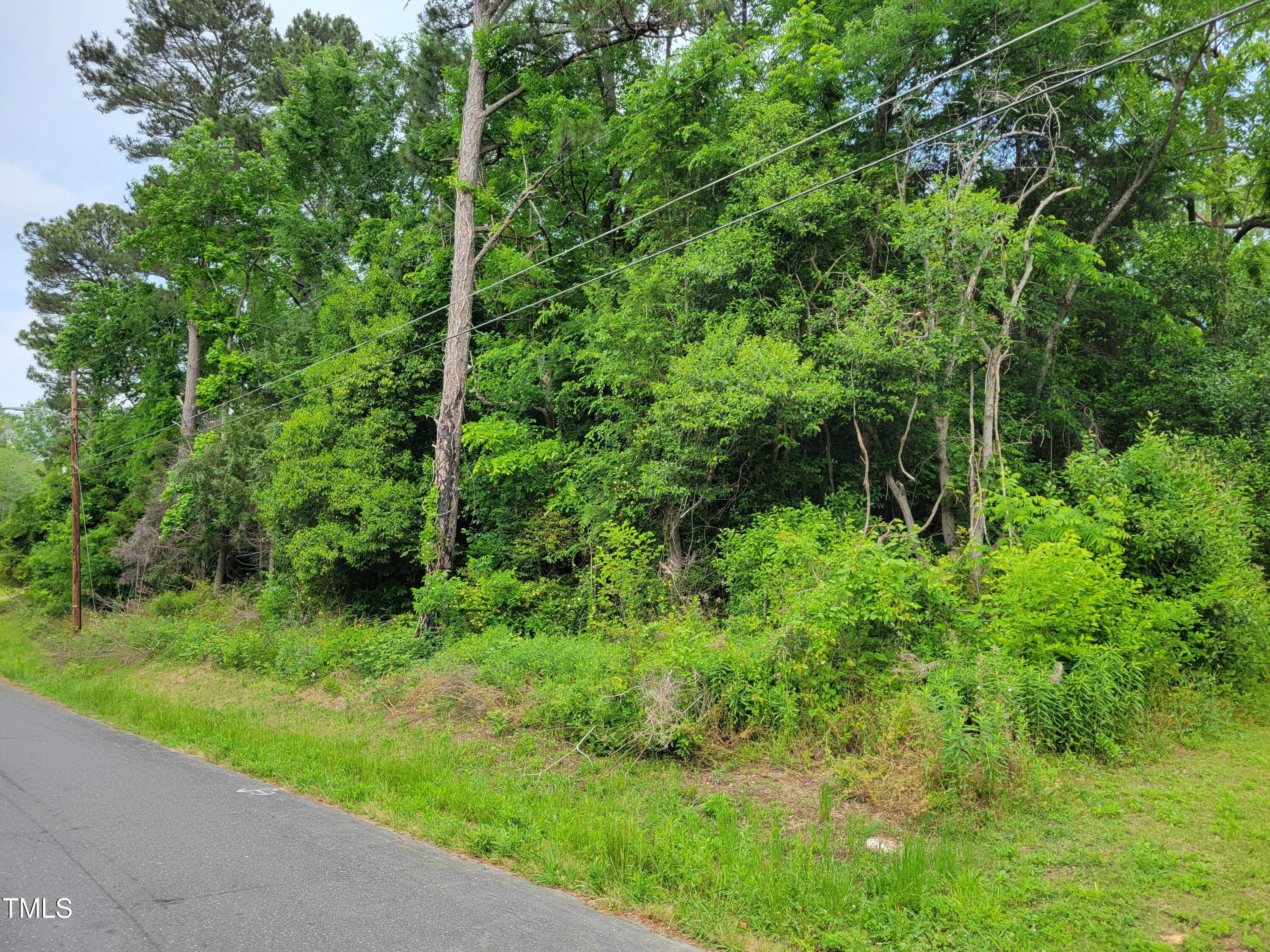 main property photo 20