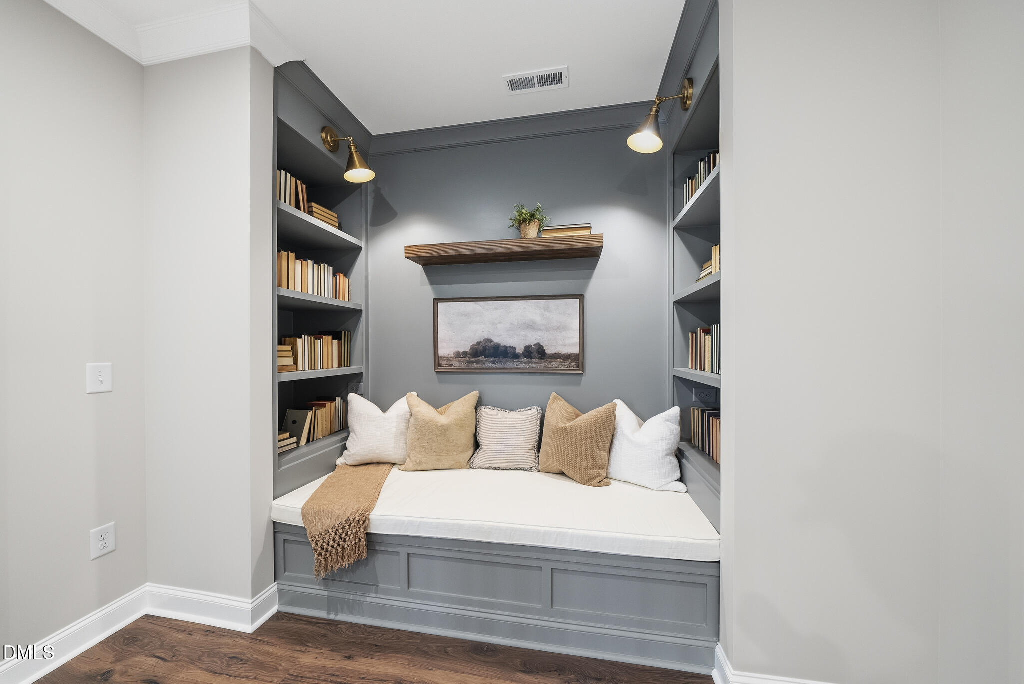 main property photo 73