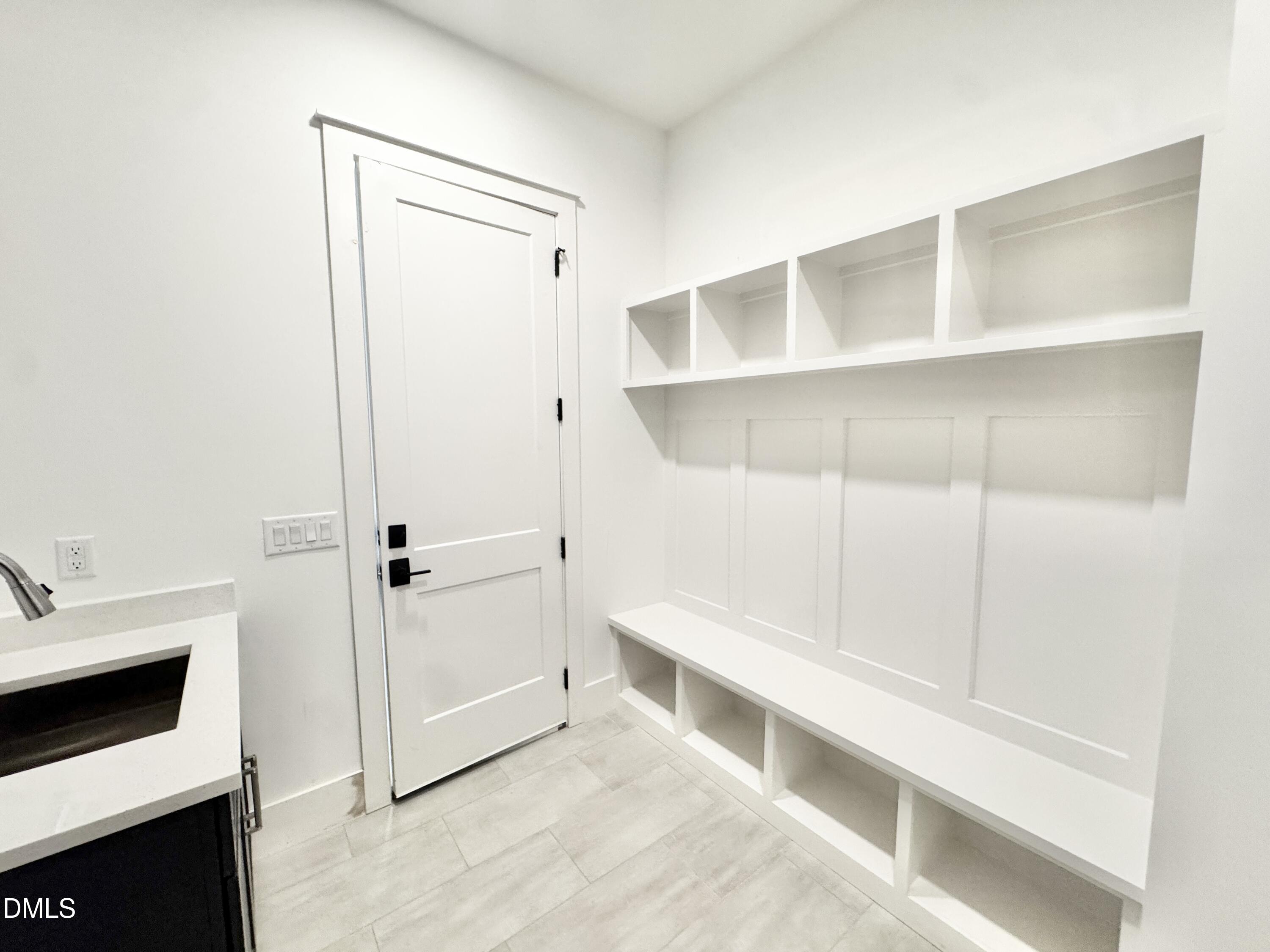 main property photo 81