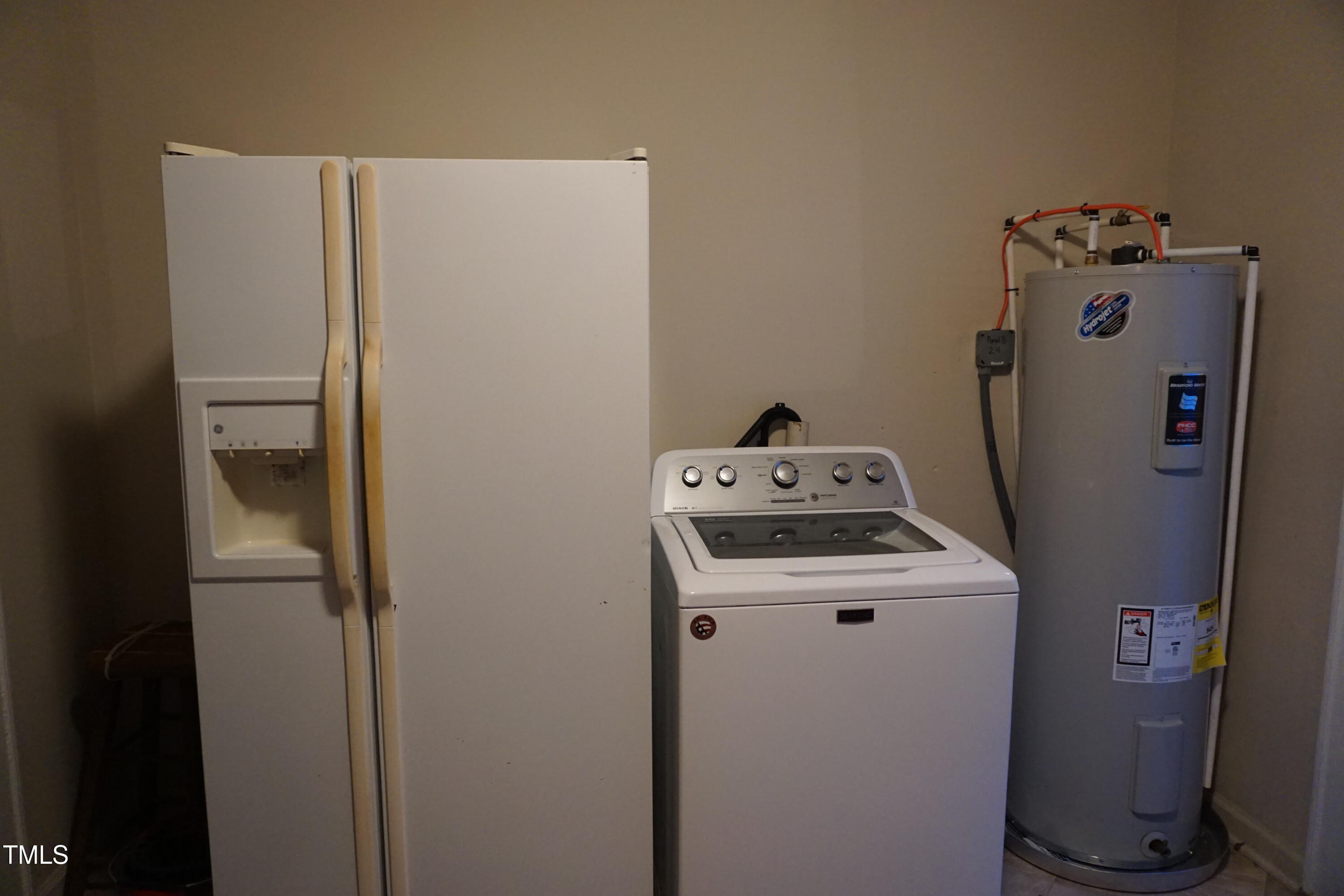main property photo 27