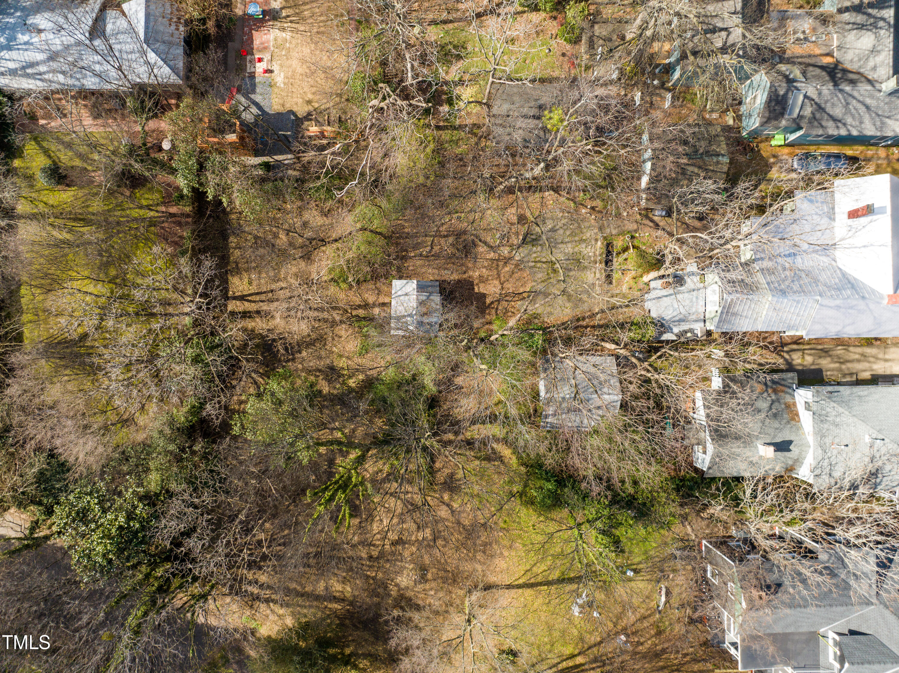 main property photo 12