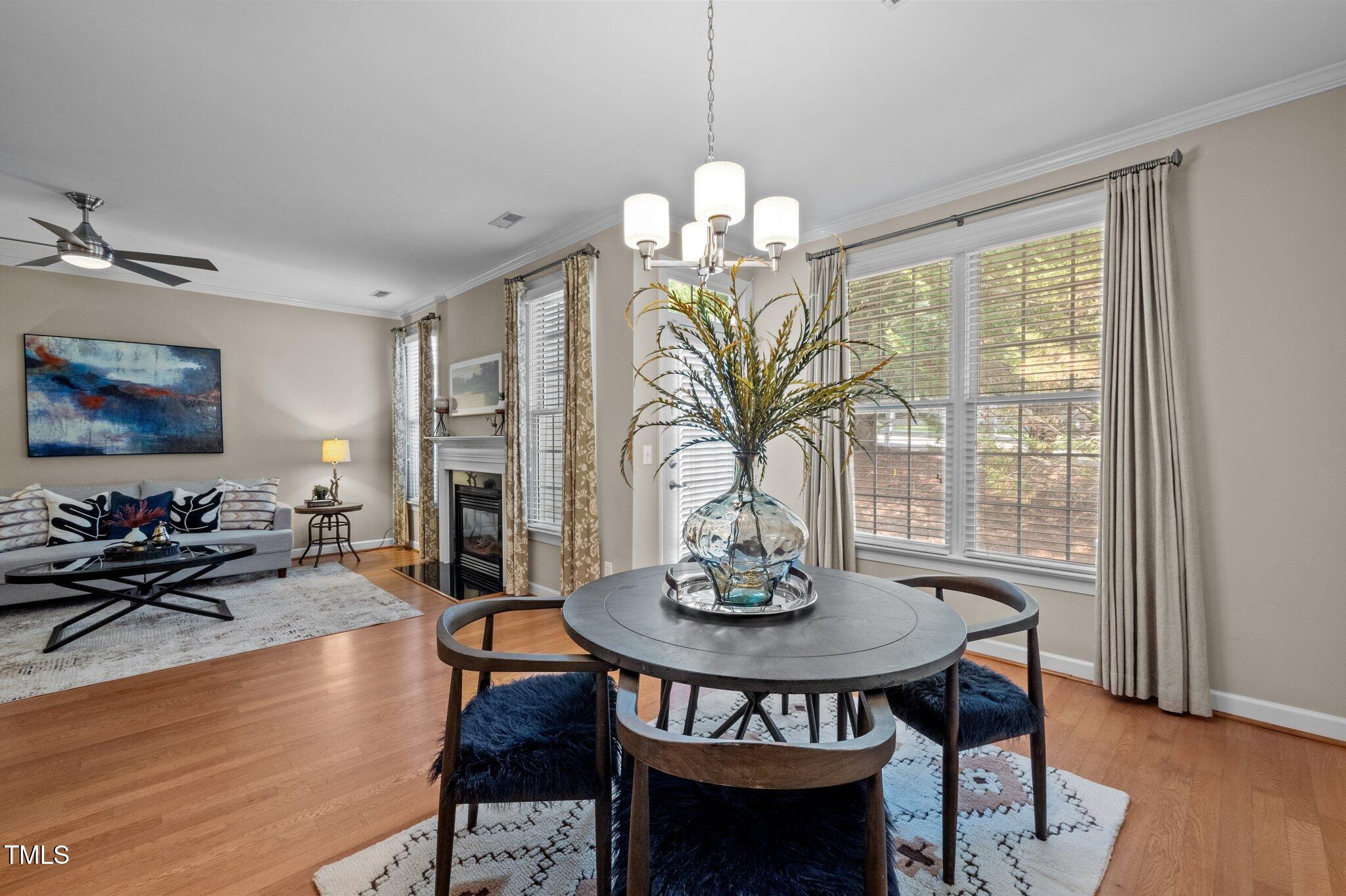 property viewer photo 18