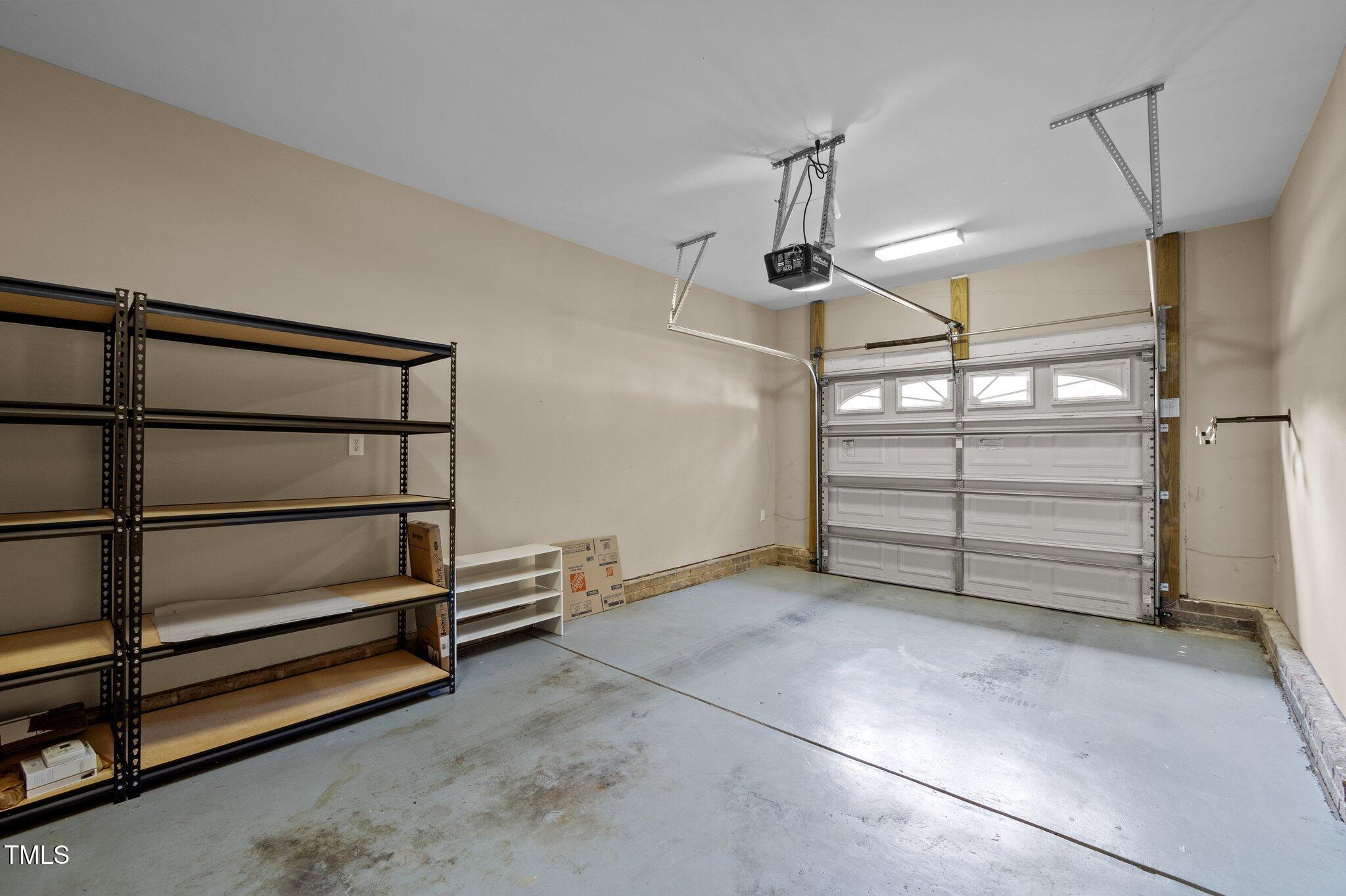 property viewer photo 37