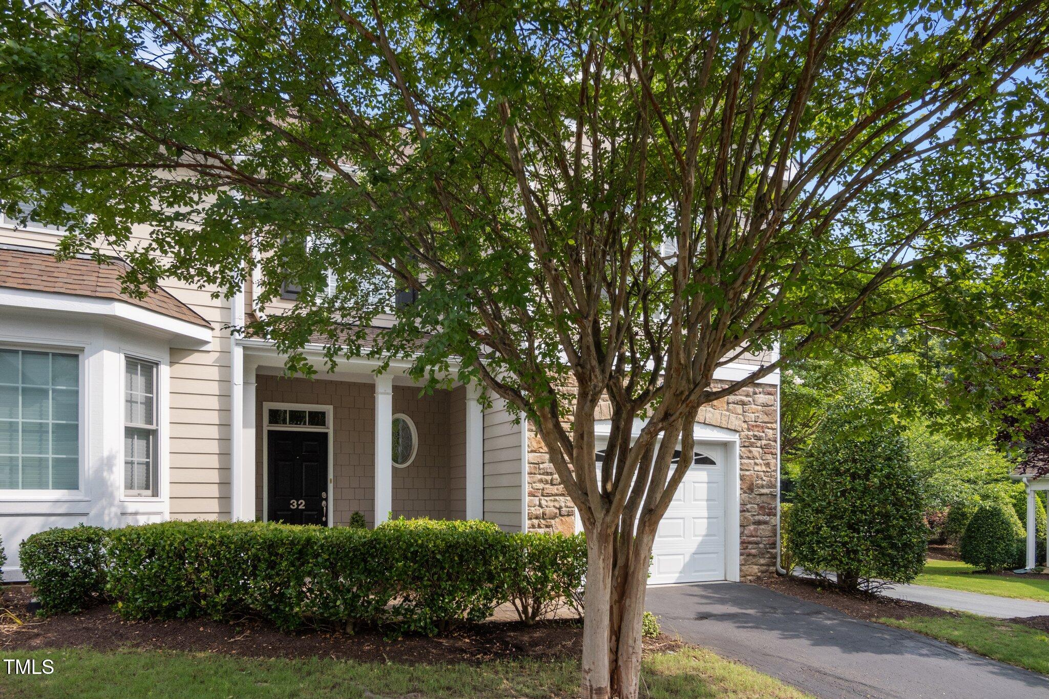 property viewer photo 38